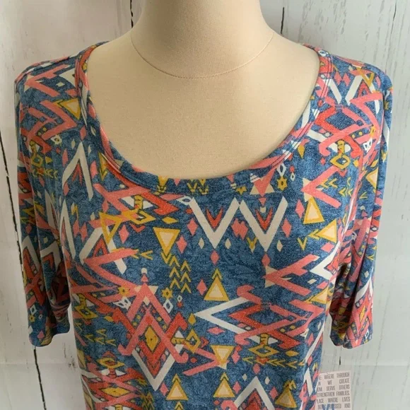 LuLa Roe Julia - Picture 2 of 15